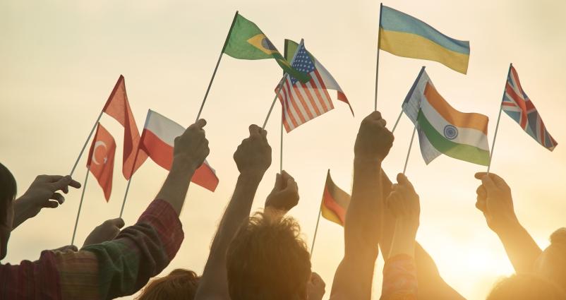 मेयर आडम्स आप्रवासी रक्षा गर्ने ‘सेङ्चुअरी सिटी’ कानून परिवर्तनको मनस्थितिमा