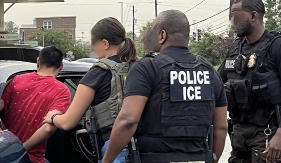 शिकागोमा गैरकानूनी आप्रवासी पक्राउ शुरु, स्थानीय बासिन्दा तनाबमा